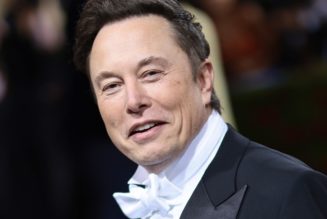 Elon Musk Now Wants To Go Ahead With Original Twitter Deal