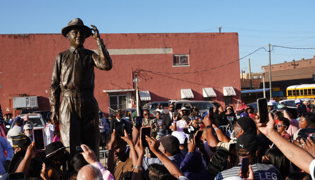 Emmett Till Statue Unveiled Mississippi, Not Far From A Confederate Monument