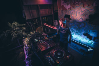 “Escape the Wormhole” With This 10-Year-Old Dubstep Producer