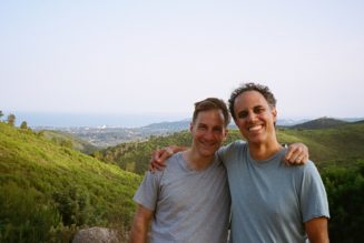 Four Tet Remixes Hagop Tchaparian’s “Round”: Listen