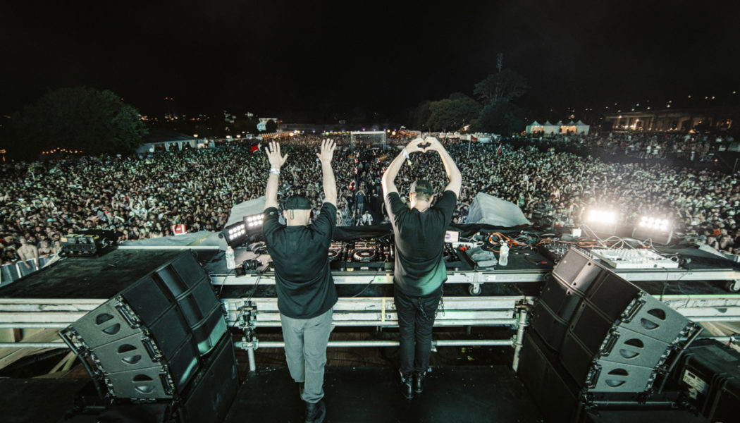 How SLANDER “Thrive” by Leaning On Each Other