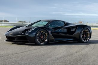 Lotus Honors Emerson Fittipaldi With Limited-Edition Evija EV Hypercar