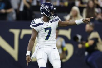 Seahawks QB Geno Smith Leading Combeack Player Of The Year Odds