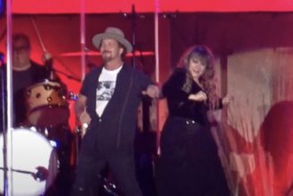 Stevie Nicks and Eddie Vedder Sing “Stop Draggin’ My Heart Around” at Ohana Festival: Watch