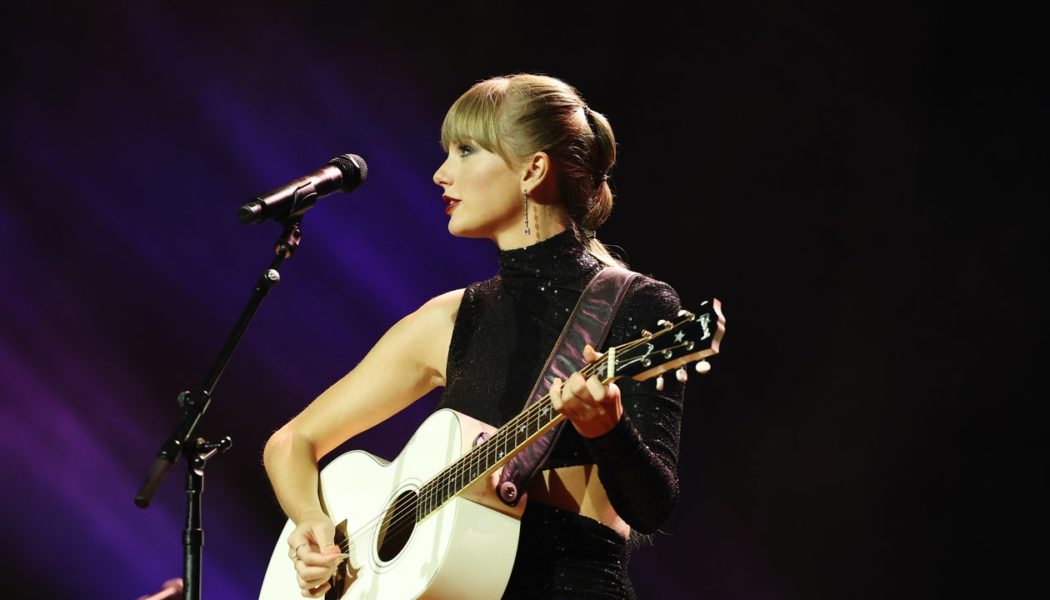 Taylor Swift Removes “Fat” Scale From “Anti-Hero” Video Following Criticism