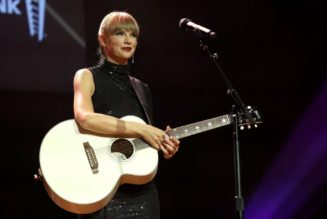 Taylor Swift Unveils 3 Curated Playlists: ‘Quill,’ ‘Fountain’ & ‘Glitter Gel’ Pen Songs