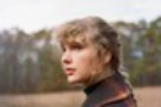 Taylor Swift‘s Fairytale-Inspired ’Bejeweled’ Music Video Is Coming Tonight