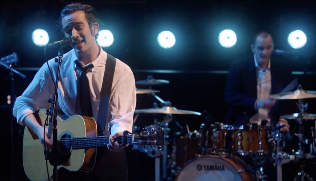 The 1975 Jam Out New Singles “Happiness” and “I’m in Love with You” on Jools Holland: Watch
