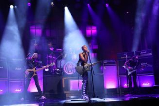 Willow Smashes Guitar Through TV Set, Electrifies With ‘Curious/Furious’ & ‘Ur a Stranger’ on ‘SNL’: Watch