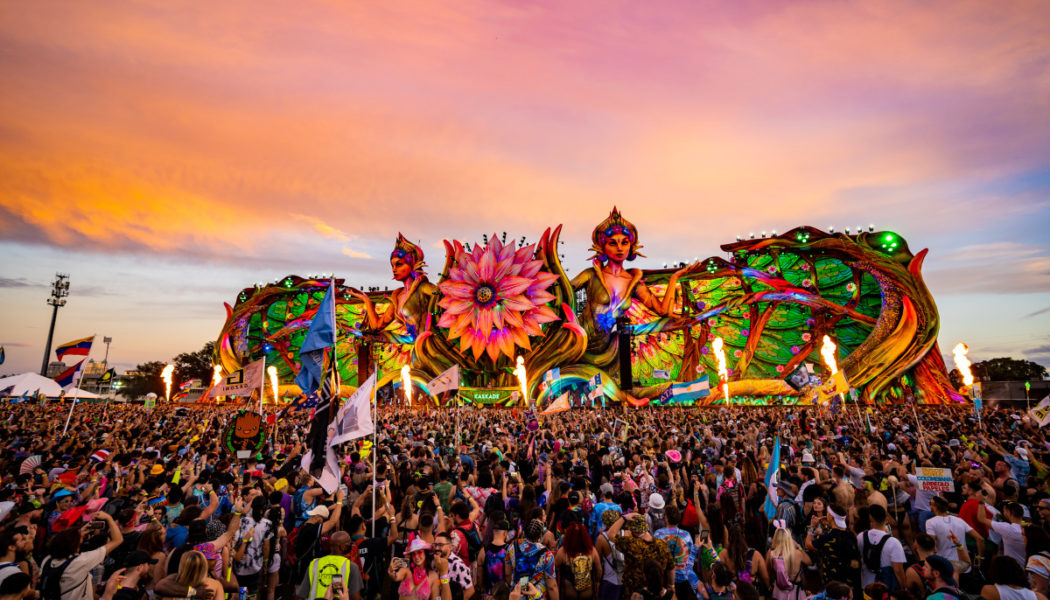 22 Images That Illustrate the Stupefying Sights of EDC Orlando 2022