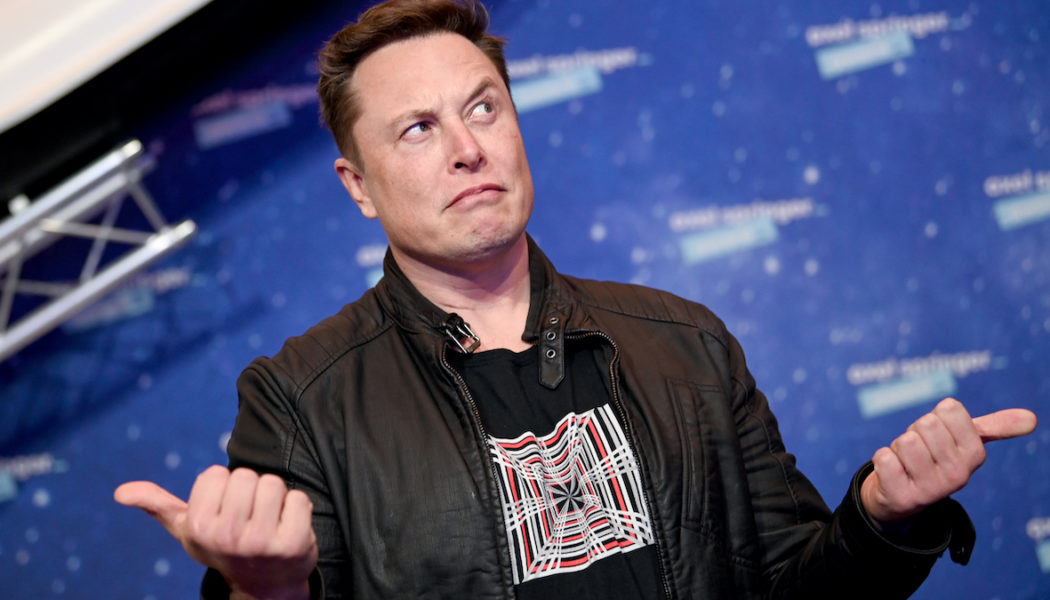 Elon Musk Complains of “Massive Drop in Revenue” as Advertisers Flee Twitter