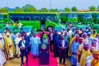 Ganduje Launches Kano Mass Transit Scheme With 100 Buses, 50 Taxis