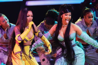 Glorilla Performs “Tomorrow 2” With Cardi B at the 2022 American Music Awards: Watch