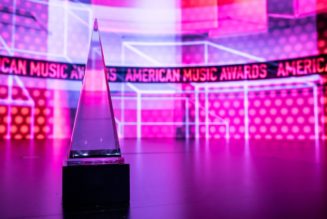 Here Are All the 2022 AMAs Winners (Updating)
