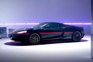 McLaren GT Taps Graphic Artist YOSHIROTTEN