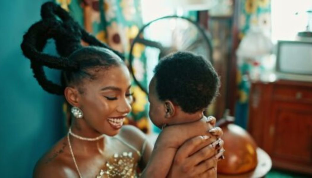 VIDEO: Asake – Organise