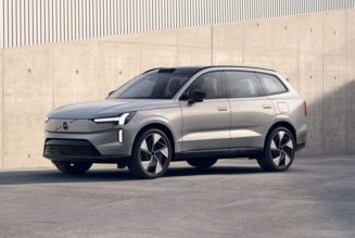 Volvo Unveils Electric 2024 EX90 SUV With 300 Miles of Range