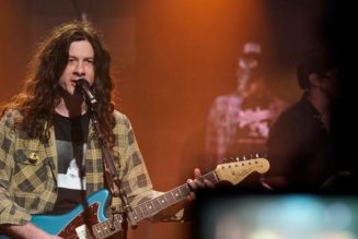 Watch Kurt Vile & The Violators Perform “Hey Like a Child” on Seth Meyers