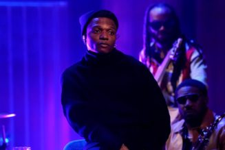 Wizkid Performs “Money & Love” on Fallon: Watch