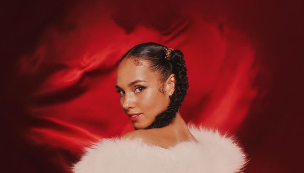 Alicia Keys Set to Host ‘Holiday Masquerade Ball’ on Apple Music