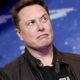 Elon Musk Asks Users if He Should Step Down As CEO in Twitter Poll
