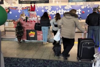 Hood Air: Southwest Airlines Under High Scrutiny Over Holiday Meltdown