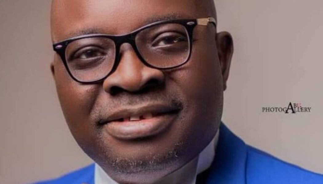 Ibadan-based broadcaster cries out over nude video blackmail