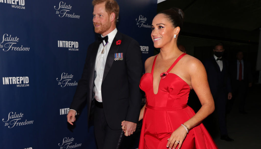 Netflix Drops First Trailer For Prince Harry & Meghan Markle Docuseries