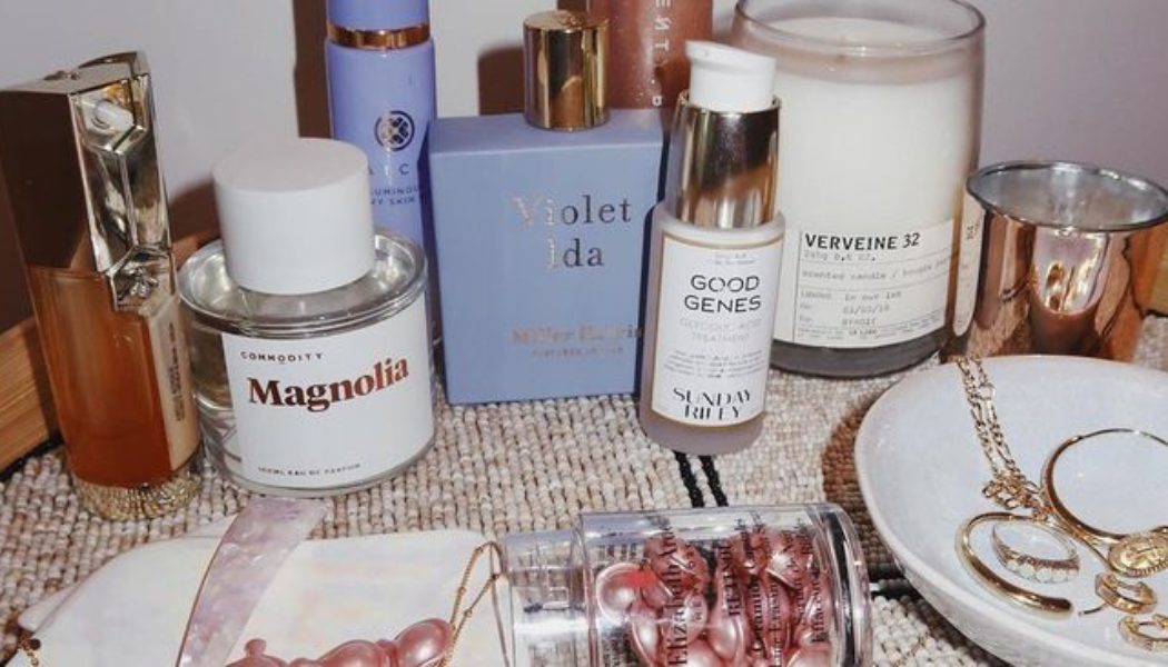 These 56 Holy-Grail Beauty Gifts Come With Our Editors’ Seal of Approval