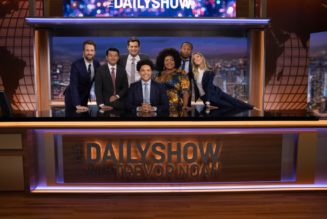 Trevor Noah Exits ‘Daily Show’ And Thanks Fans, Haters & Black Women 