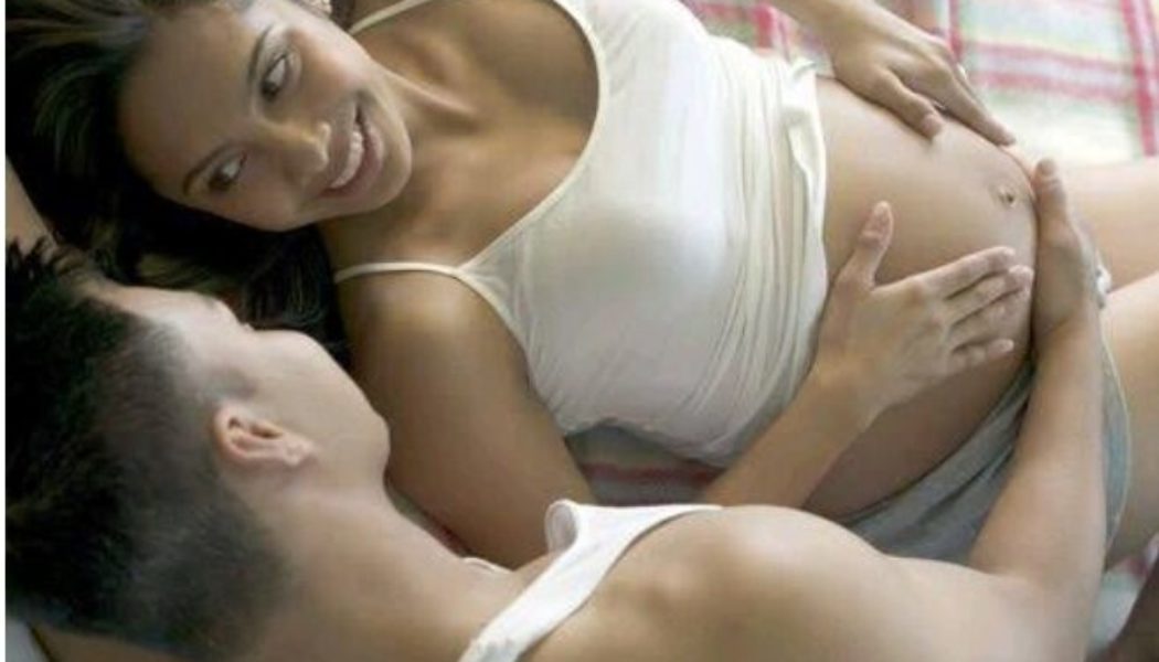When Should A Pregnant Woman Stop Having S€x With Her Partner?