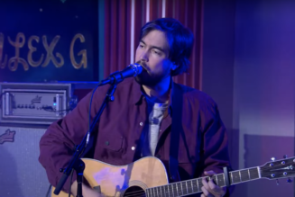 Alex G Performs “Runner,” “Miracles,” More on CBS Saturday Morning: Watch