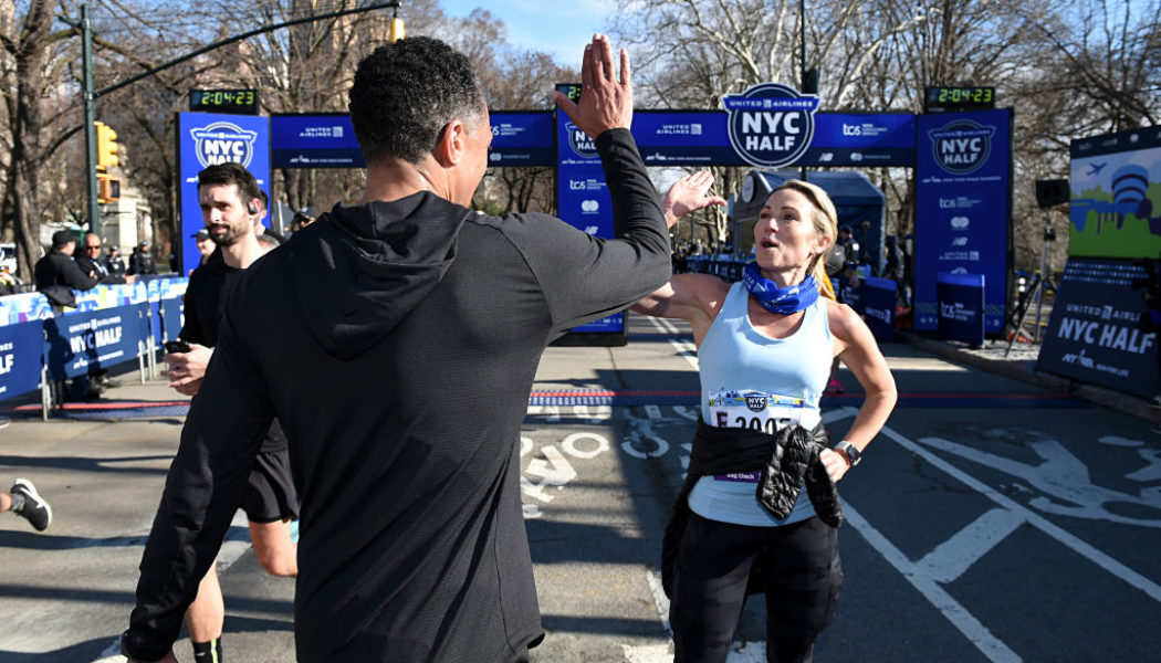 Amy Robach Photographed Leaving T.J. Holmes’ Apartment After His Wife Breaks Silence