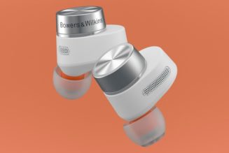 Bowers & Wilkins’ New Pi7 and Pi5 S2 Earbuds Allow for Easy and Understated Listening