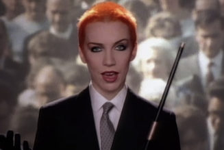Eurythmics’ “Sweet Dreams (Are Made of This)” Traveled the World and the Seven Seas 40 Years Ago