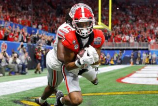 Georgia Bulldogs AD Mitchell To Enter The Transfer Portal