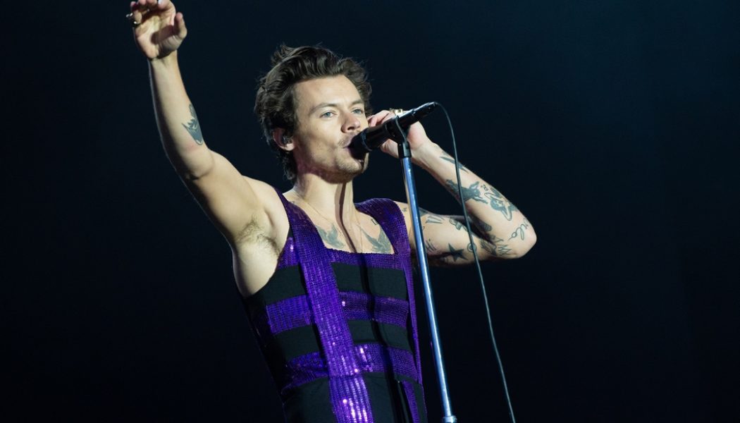 Harry Styles’ ‘As It Was’ Named U.K.’s Biggest Single In 2022