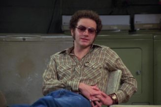 How That ’90s Show Handles Hyde’s Absence