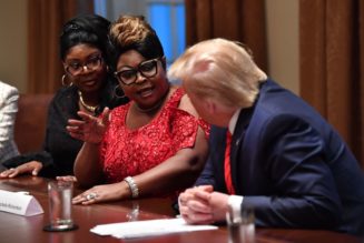 MAGA Buffoons Diamond & Silk’s Lynette Hardaway Dead After COVID Hospitalization, Twitter States The Obvious