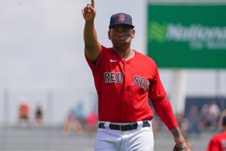 Rafael Devers Agrees To An 11-Year Extension