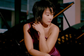 Yuja Wang, Daredevil Pianist, Takes on a Musical Everest - The New York Times