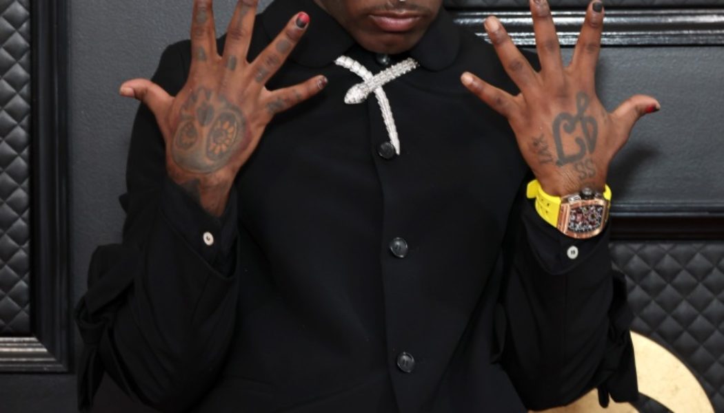 2023 Grammys Red Carpet Was Loaded With Dope Fits, But More Tomfoolery