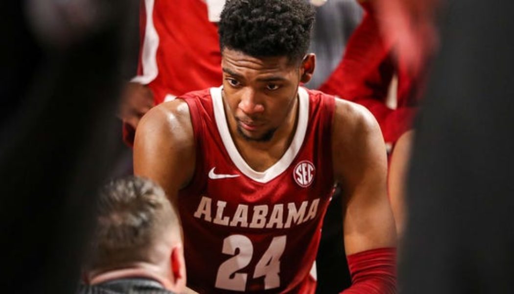 Alabama’s Brandon Miller still uses image of pregame pat-down on Twitter, coach vows intro won’t happen again - Fox News