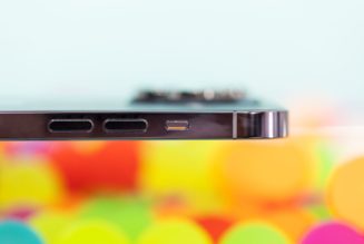 Apple, please don’t take all of the buttons away