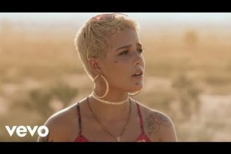 Halsey – Bad At Love