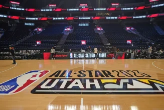NBA keeps eye on regional networks, unveils new app options - The Associated Press - en Español