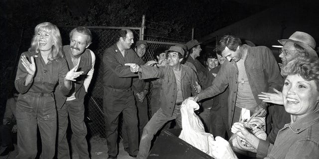 Press conference before final episode of "M*A*S*H" in February 1983. From left, Loretta Swit, Mike Farrell, David Odgen, Jaime Farr, Alan Alda, Harry Morgan, William Christopher and cast.