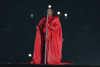 Rihanna Slated To Perform “Lift Me Up” At 2023 Oscars