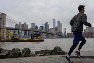 These healthy lifestyle habits may cut risk of long COVID in half, Harvard study finds - Yahoo News