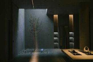 What Does a Cool Girl Look Like? - The New York Times